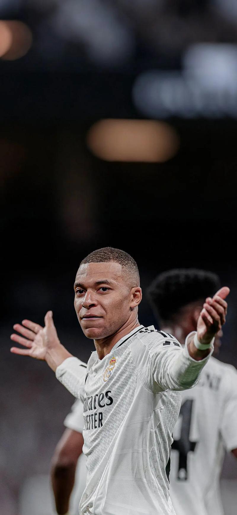 球员表情管理失控太搞笑